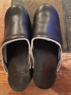 Dansko Women Black Slip-On Clog Shoes